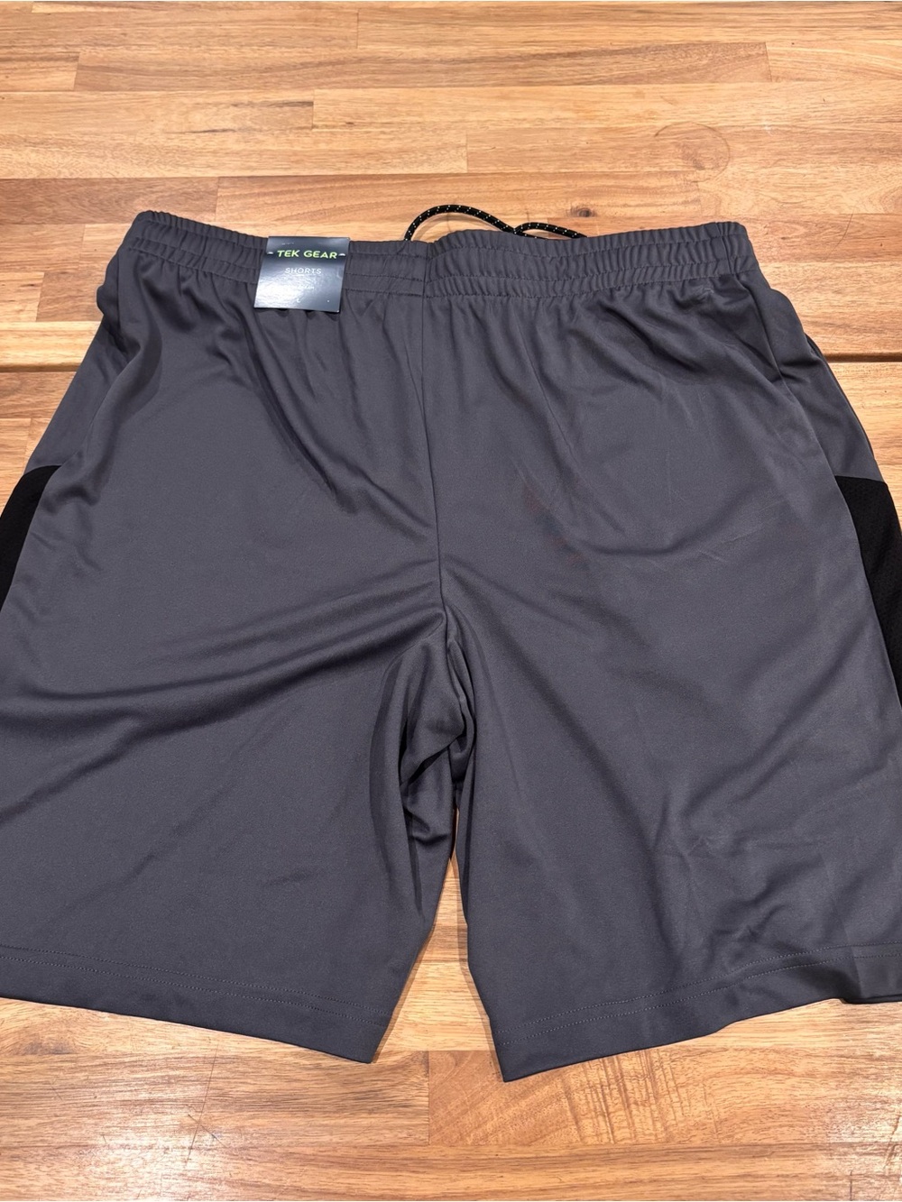 Kohl's Tek Gear Men's Charcoal Athletic Shorts SZ L NWT.